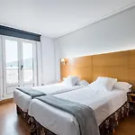 Hotell Pasiegos 2*