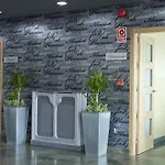 Hotell Pasiegos 2*