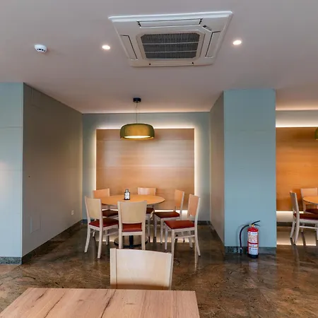 帕斯耶果斯酒店 霍兹纳约