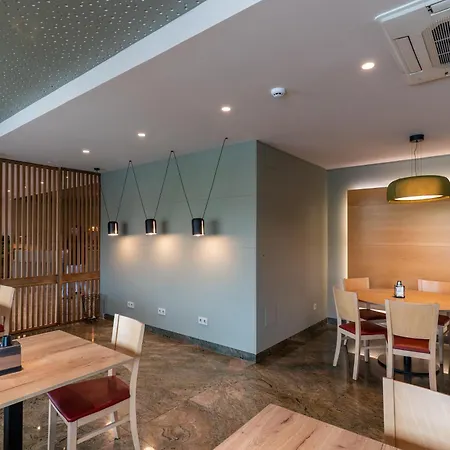 帕斯耶果斯酒店 酒店 2*