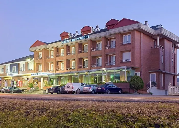 Hotel Pasiegos Hoznayo